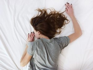 When a mattress is uncomfortable, it becomes difficult to get relaxed enough to fall asleep